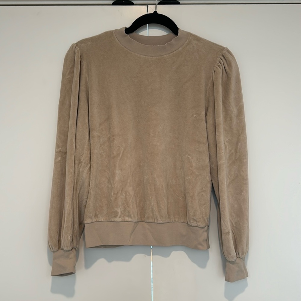 Suzie Kondi Perrisa top in Dorset